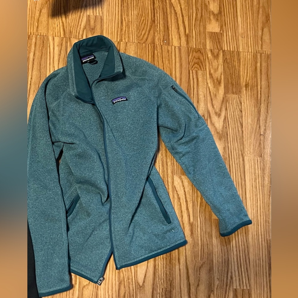 Green Patagonia Zip